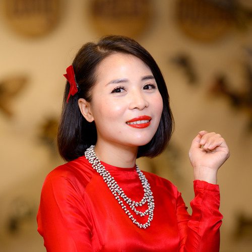 Nghệ sĩ: Nguyễn Thị Hồng Hạnh