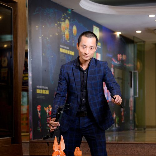 Phó trưởng đoàn: Nguyễn Xuân Long