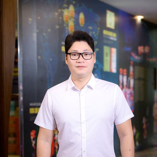 Nghệ sĩ Phạm Đình Dũng